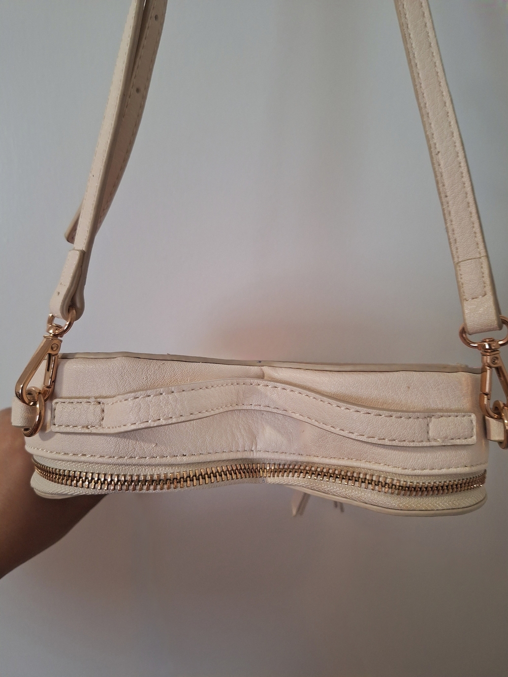 Lauren Conrad Heart-Shaped Floral Crossbody Bag - Cream and Pink - Picture 5 of 9